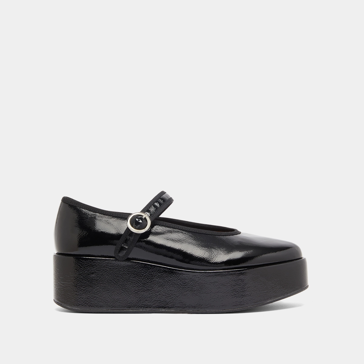 Ballet flats with platforms in black pleated patent | DODA