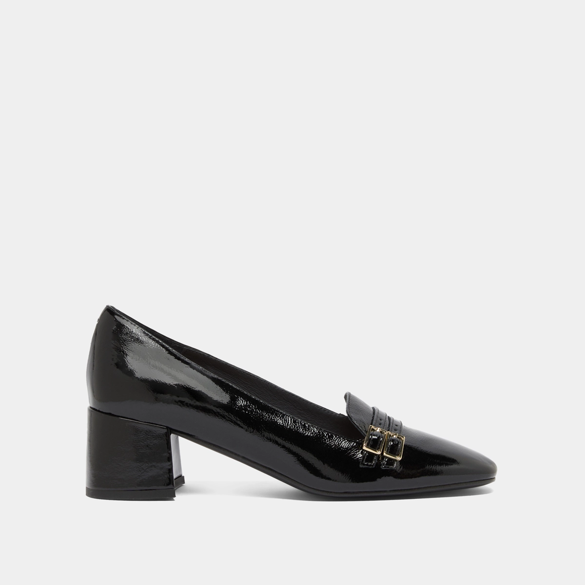 Heeled ballet flats in black pleated patent | DENARIO