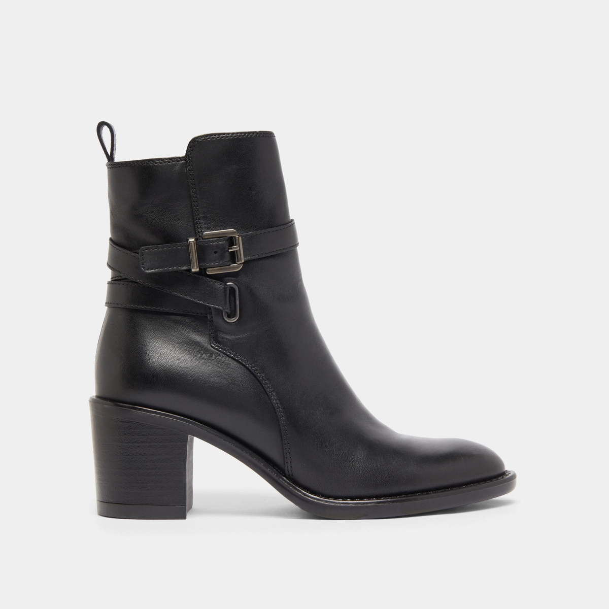 Heeled ankle boots and buckles in black leather | CAJOU