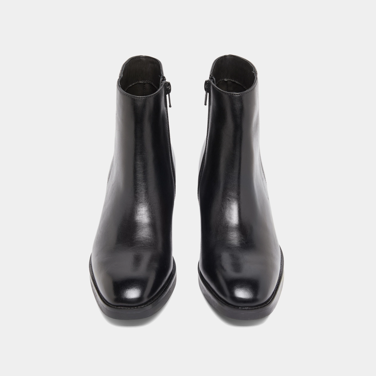 Lowboots with elastics in black leather | GAB