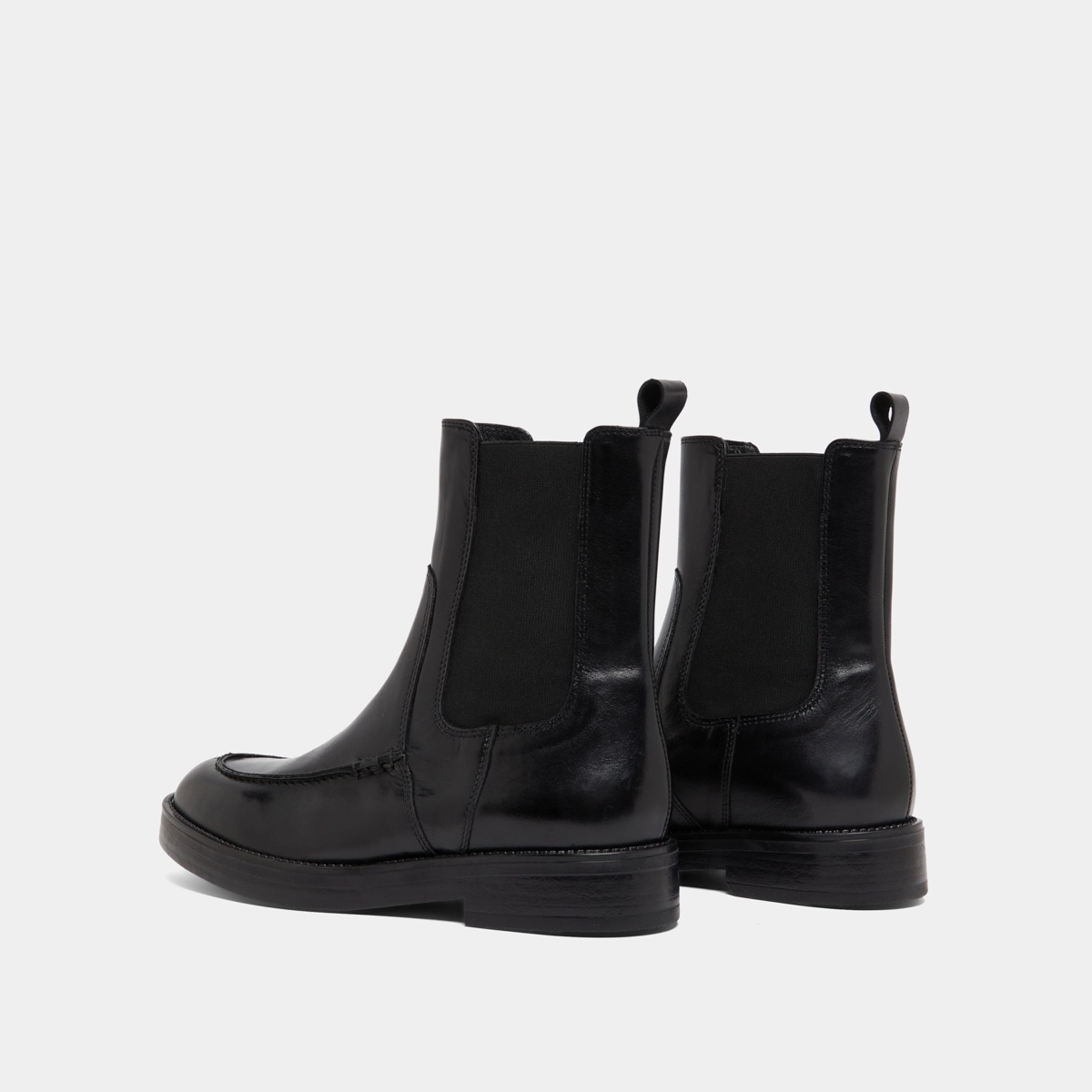 Lowboots with elastics in black leather | ALLAN
