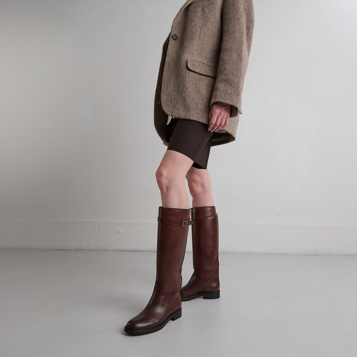 High boots in cognac patinated leather | ROMANE