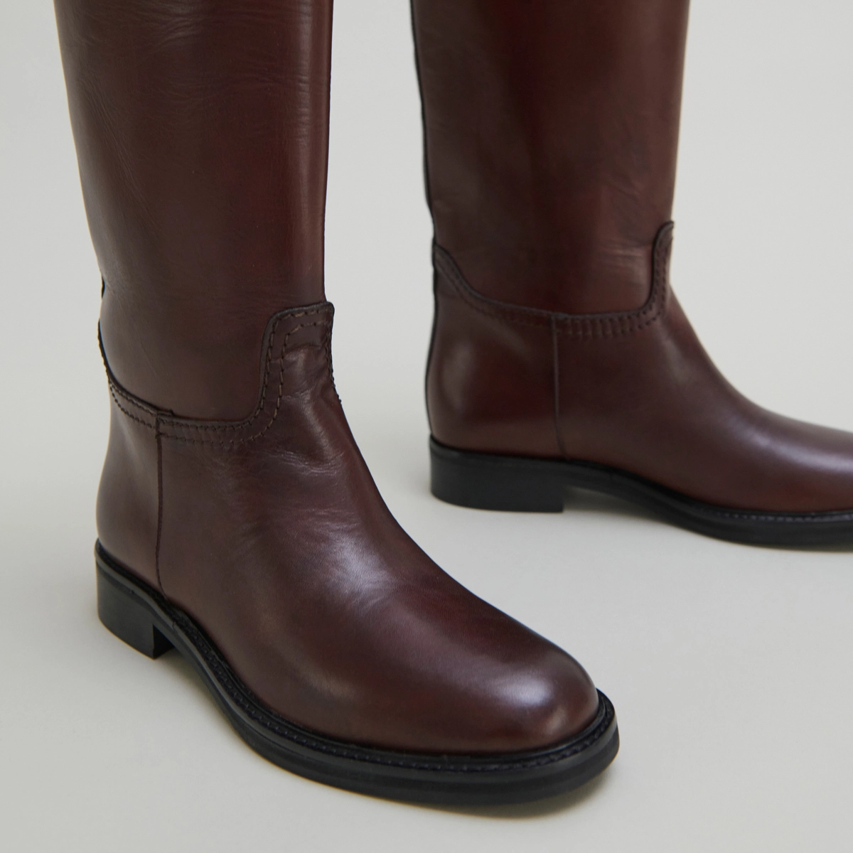 High boots in cognac patinated leather | ROMANE