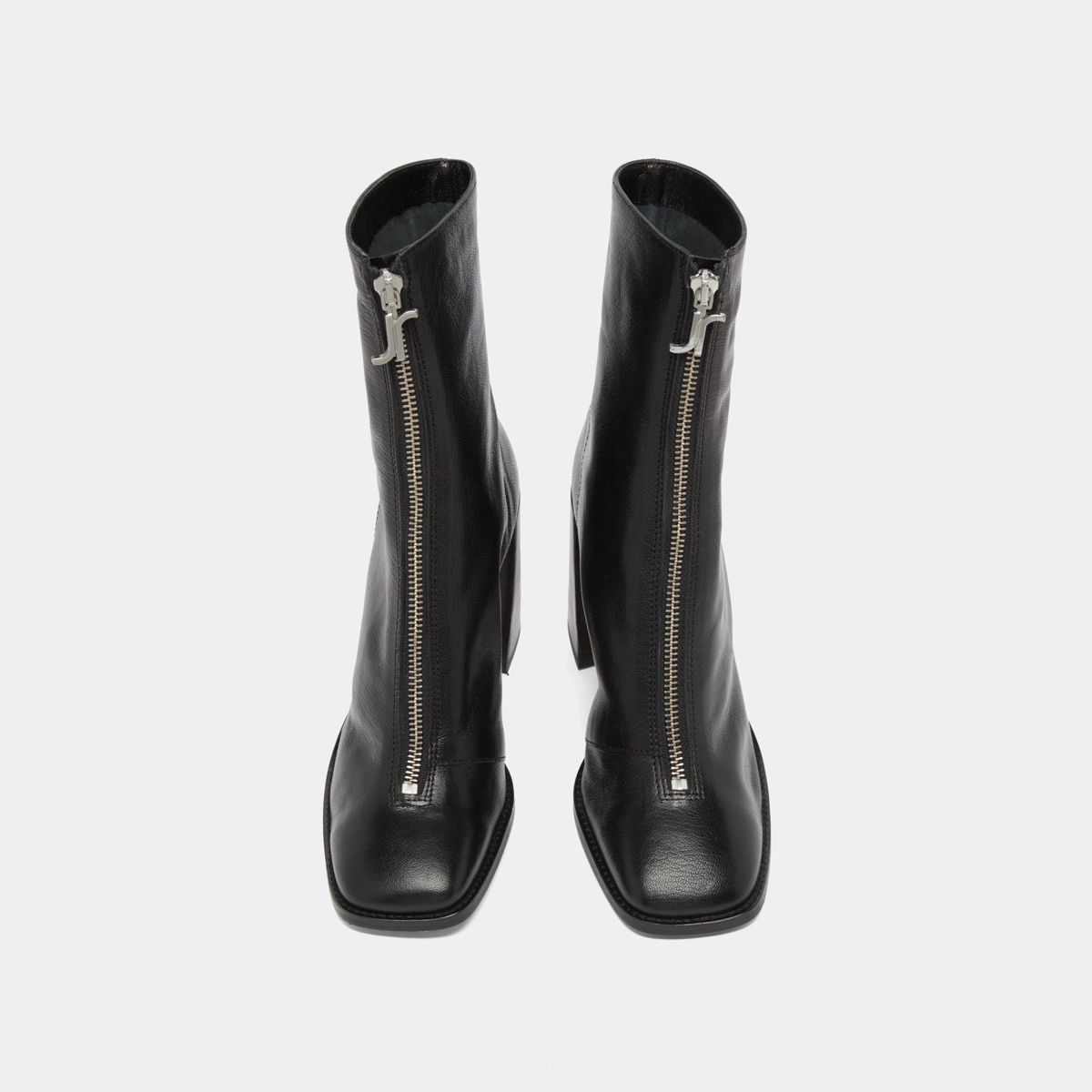 Heeled ankle boots with zip in black leather | VANDANA