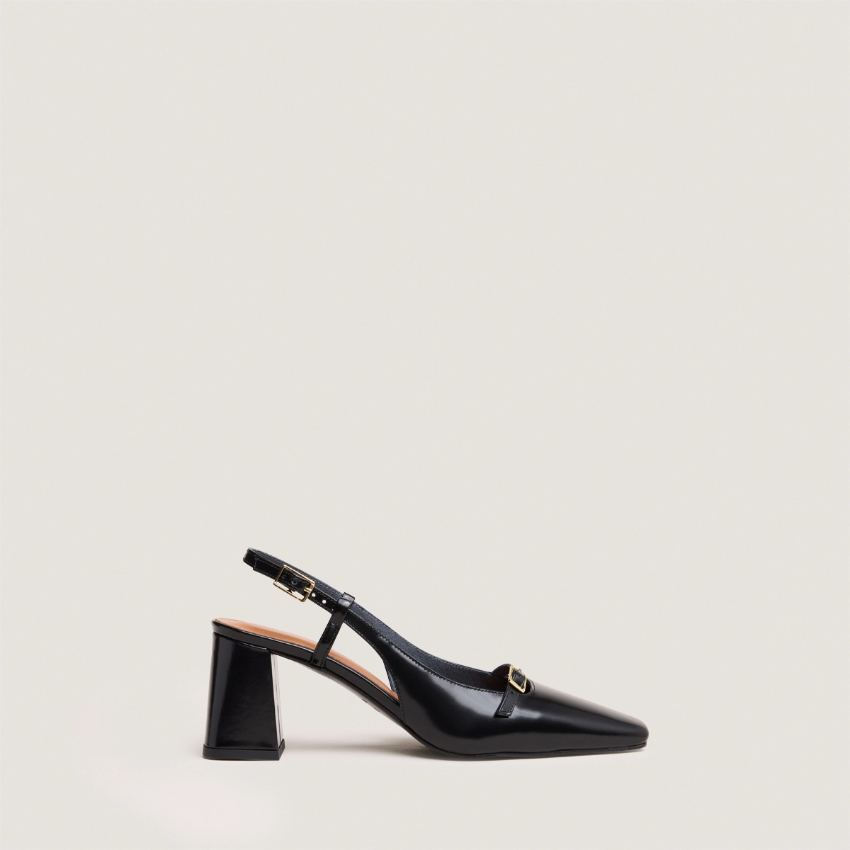 Heeled slingbacks in black glazed leather | DADELLE