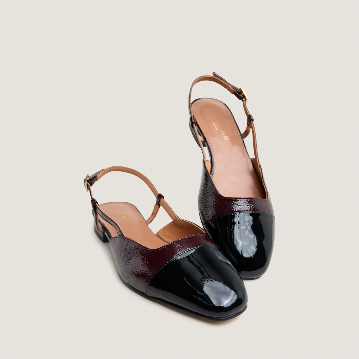 Open ballet flats in black patent leather and burgundy pleated patent | DHAPOU