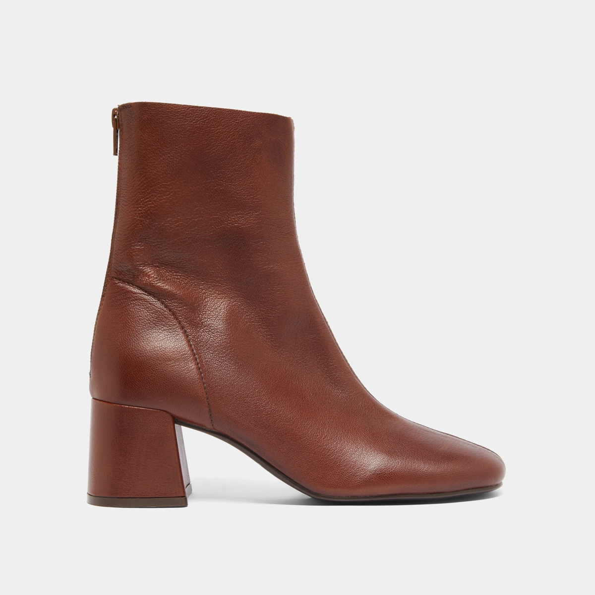 Ankle boots with rear zips in brown grained leather | DENONIE