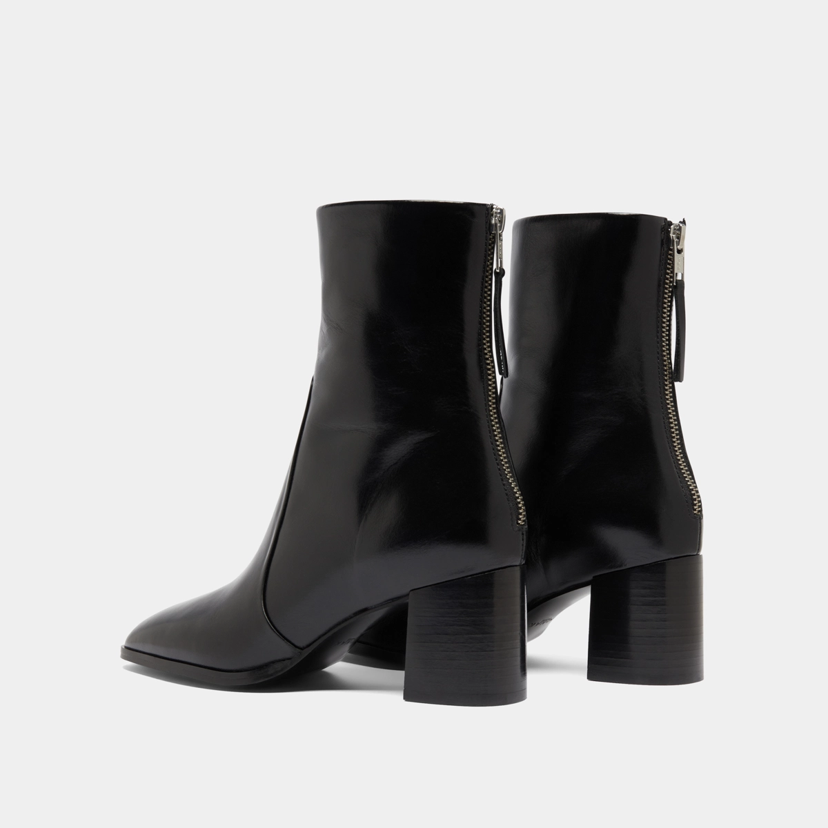 Ankle boots with rear zips in black leather | DETRAS