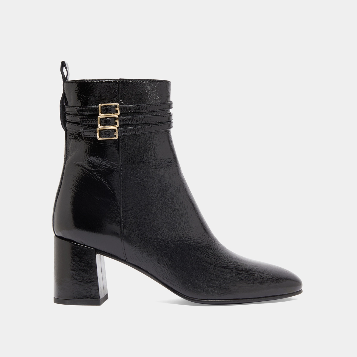 Buckle details ankle boots in black pleated patent | DURANO