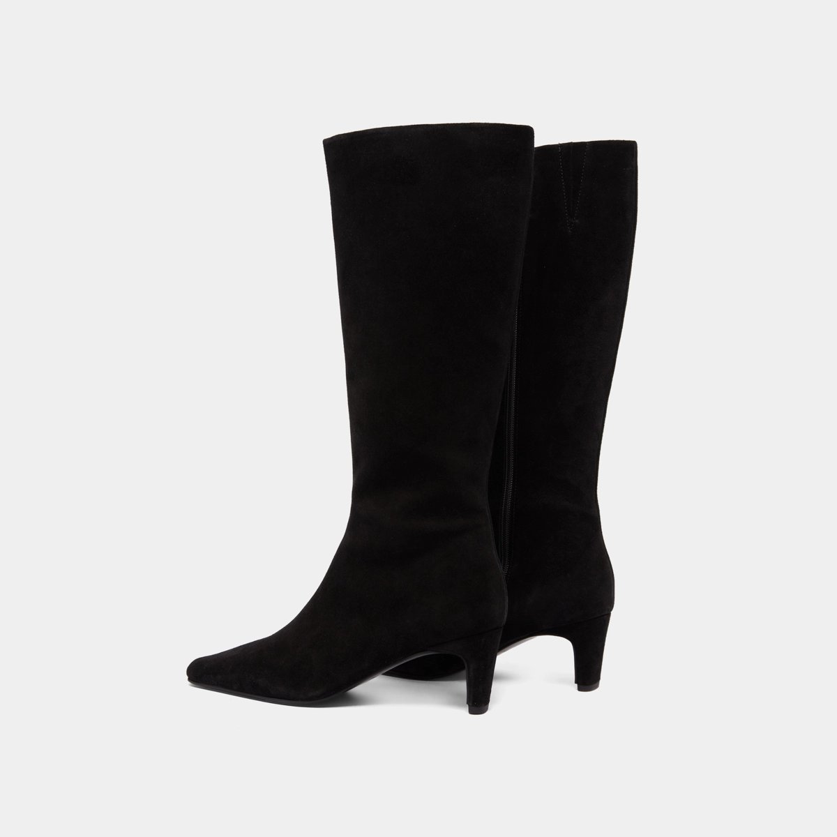 Heeled boots with pointed toes in black suede | DANOU