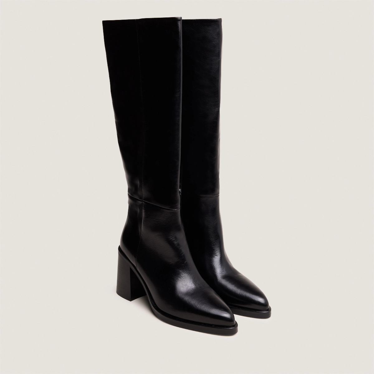 Boots with laminated heels in black leather | DICKINSON