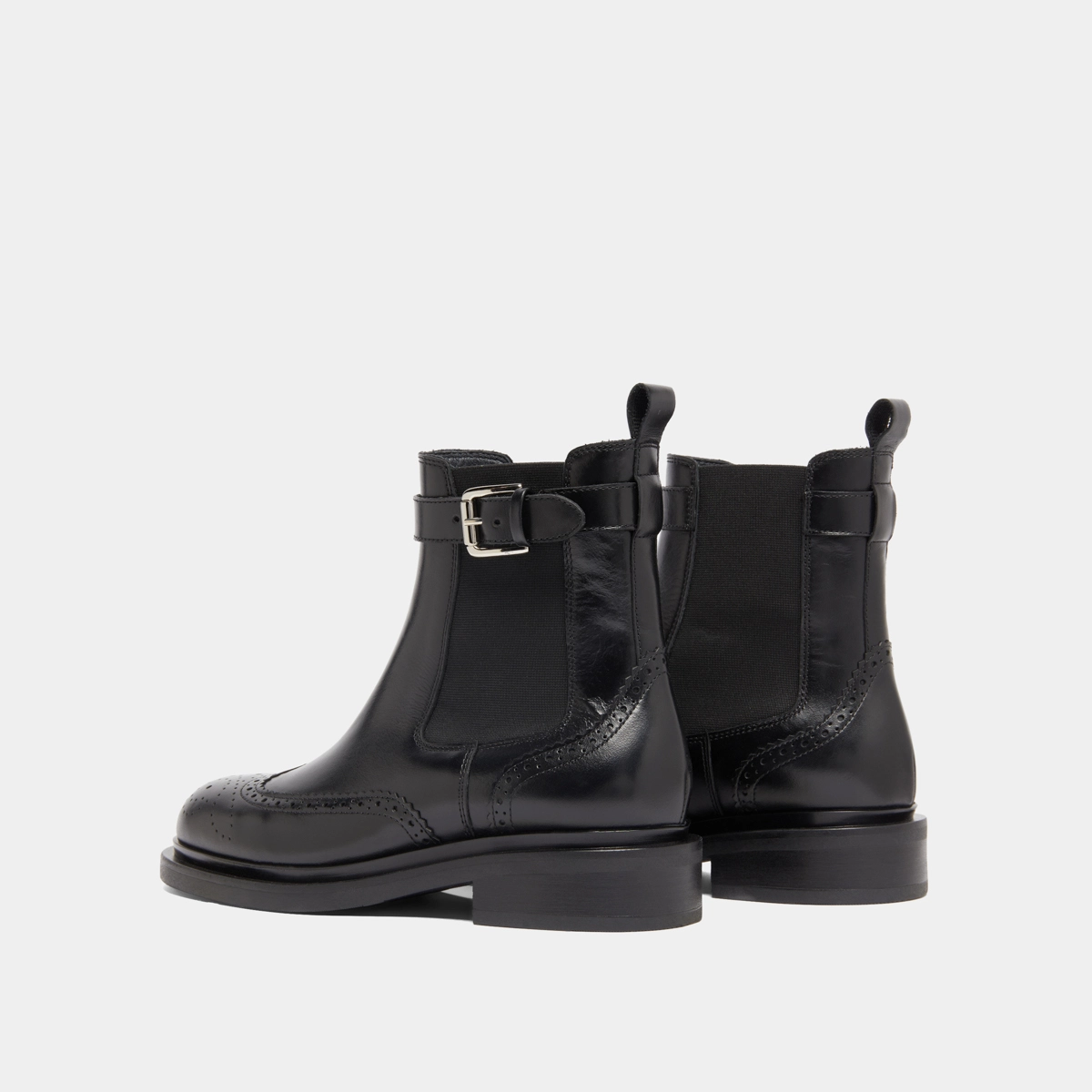 Lowboots with buckles in black leather | DOUBY