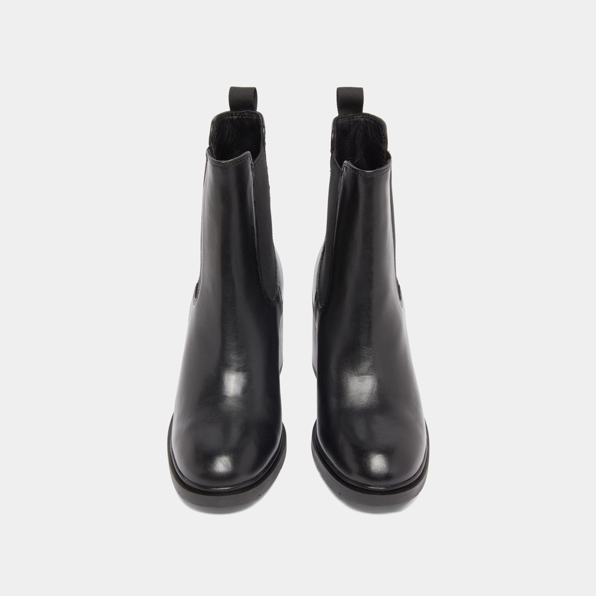 Elasticated ankle boots with rounded toes in black leather | ATILA
