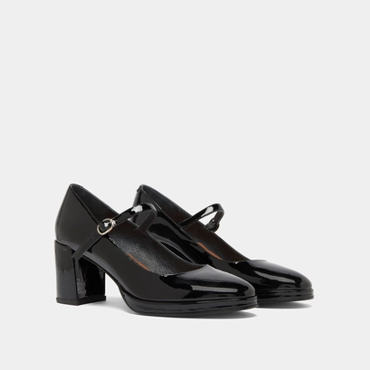 Heeled mary jane in black patent | debre