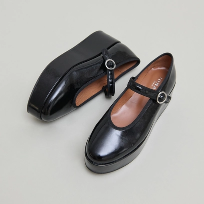 Ballet flats with platforms in black pleated patent | doda