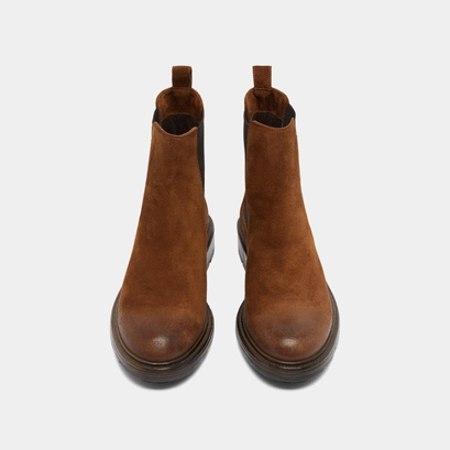 Lowboots with elastic straps and notched soles in cognac suede | celina