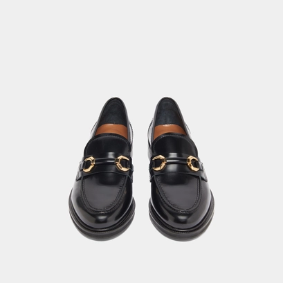 Loafers with gold bits in black glazed leather | drop