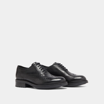 Richelieus with openwork details in black leather | gad