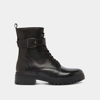 Lace-up ankle boots with notched soles in black leather | gipsy