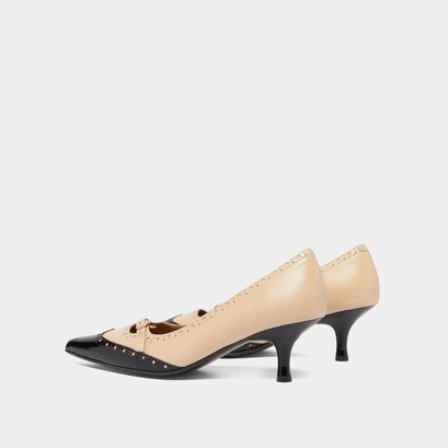 Pumps with straps and perforated details in black patent and beige leather | dalta
