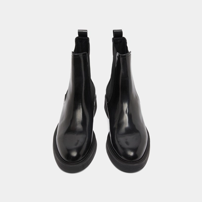 Lowboots with rounded toes in grey glazed leather | agen