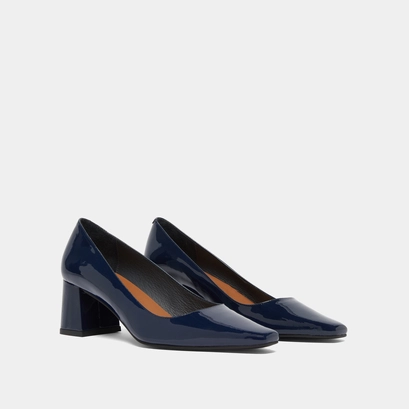 Heeled pumps in blue patent | dulina