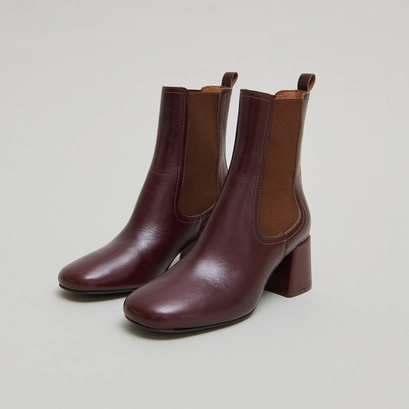 Ankle boots with heels and elastics in brown leather | denon