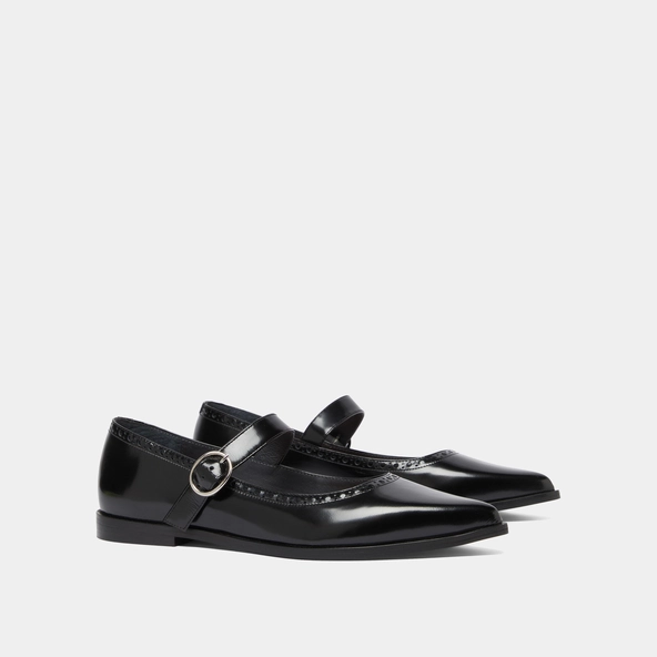 Ballet flats with pointed toes in black glazed leather | DEMIA