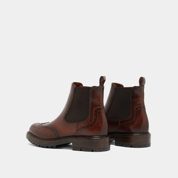Lowboots with notched soles in cognac patinated leather | CELIA