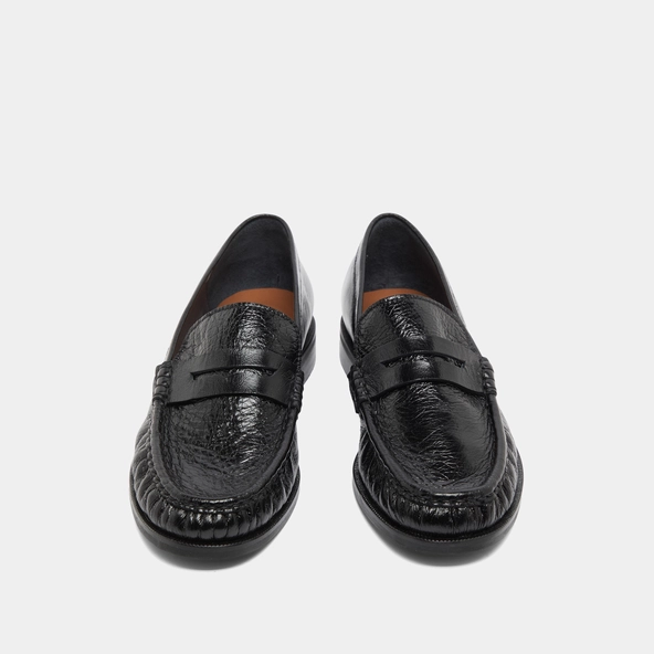 Round-toed loafers in black distressed leather | DELICE