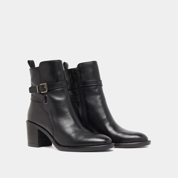 Heeled ankle boots and buckles in black leather | CAJOU
