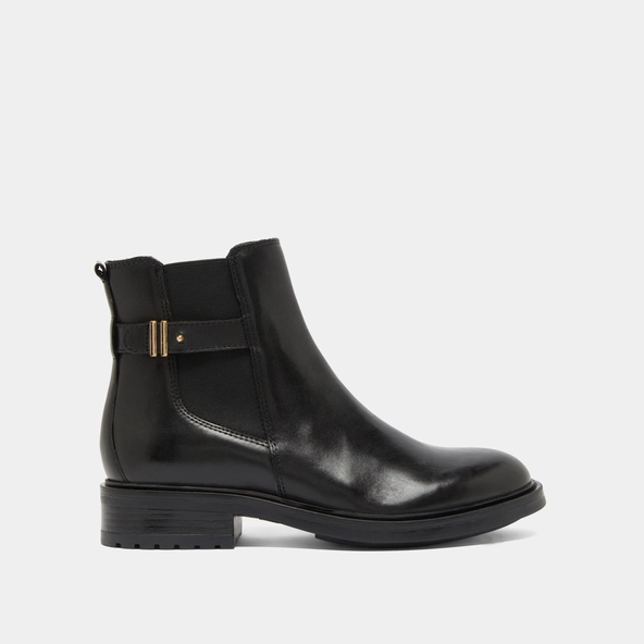 Lowboots with notched heels in black leather | GABIN