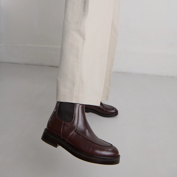 Lowboots with elastics in dark brown leather | ALLAN
