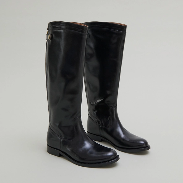 Boots with back zips in black leather | AUROS
