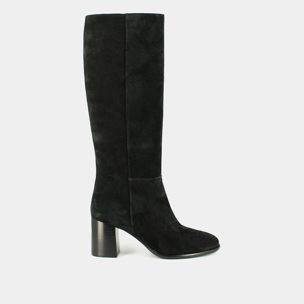 Heeled boots with rounded toes in black suede | DILIA