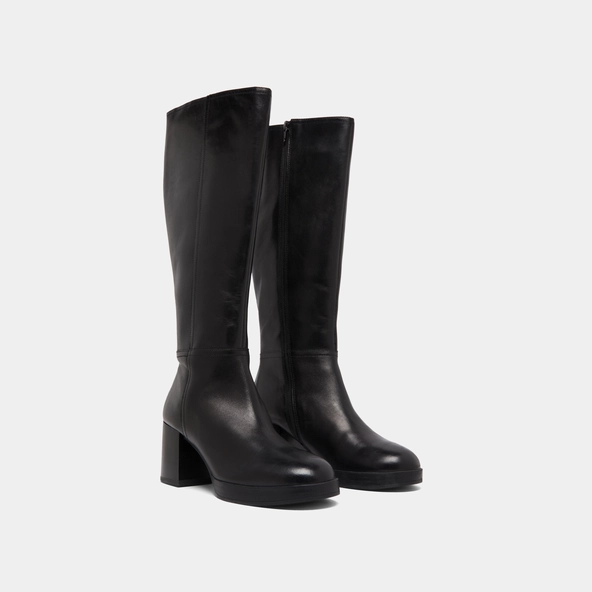 Heeled boots in black leather | ANELIA