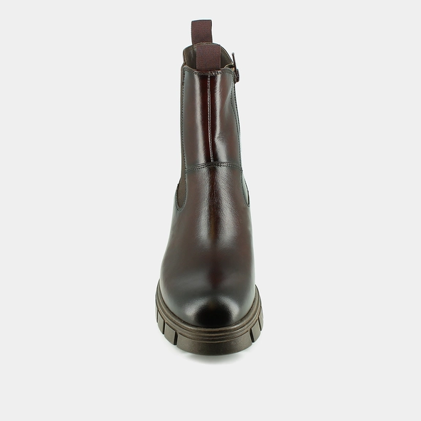 Lowboots with notched soles and round toes in red-brown leather | ARONA
