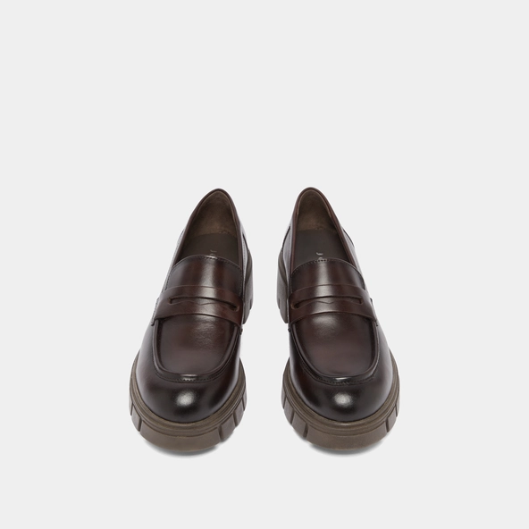 Loafers with notched soles in red-brown leather | ARON