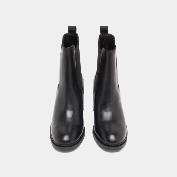 Elasticated ankle boots with rounded toes in black leather | ATILA