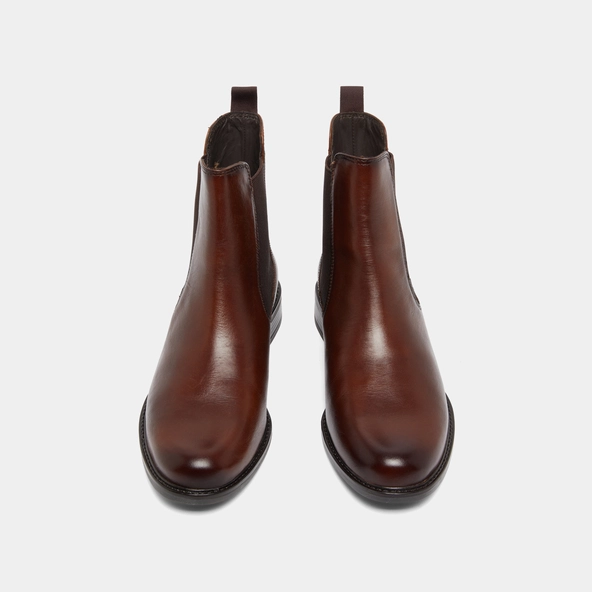 Lowboots with elastics and rounded toes in cognac leather | AUDRY