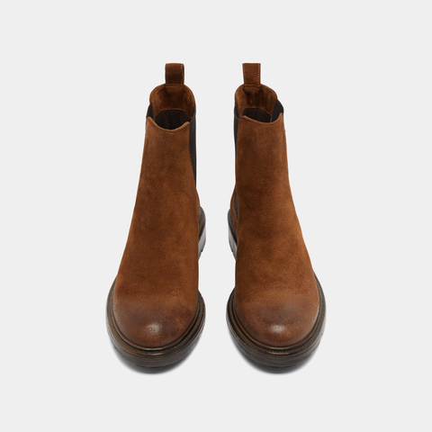 Lowboots with elastic straps and notched soles cognac