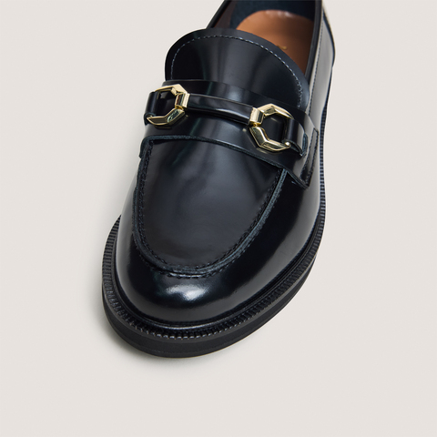 Loafers with gold bits black