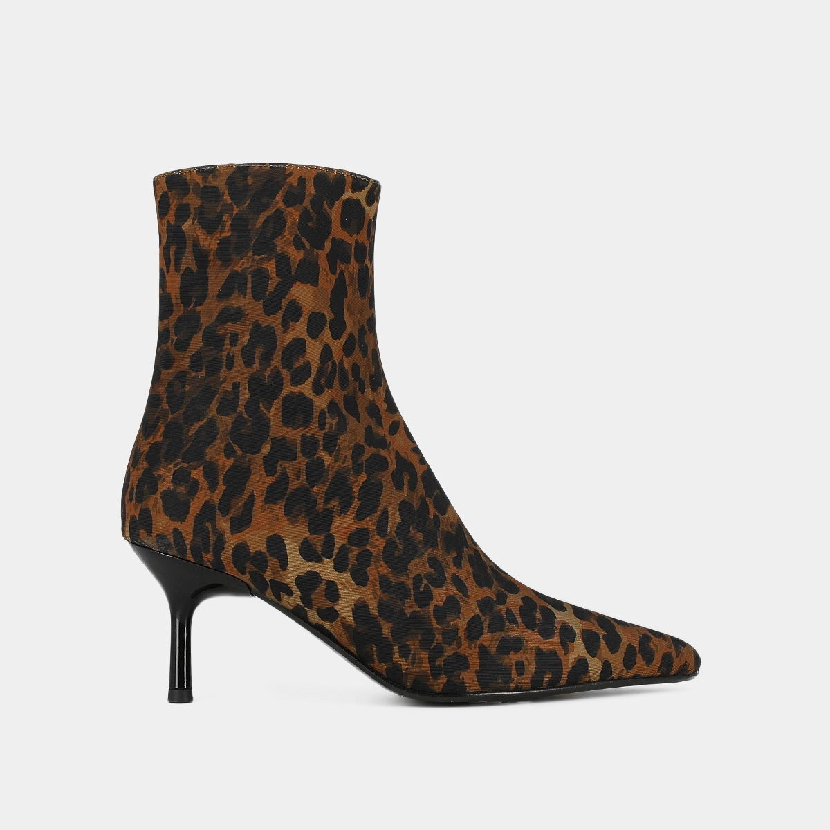 Ankle boots with pointed toes in leopard print | DIEM