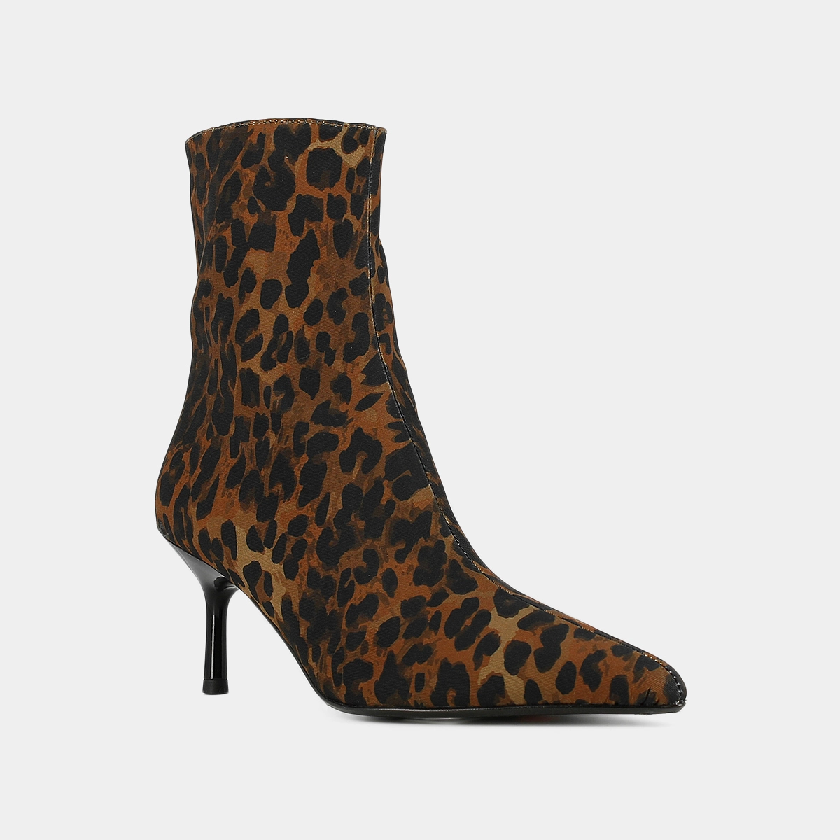 Ankle boots with pointed toes in leopard print | DIEM