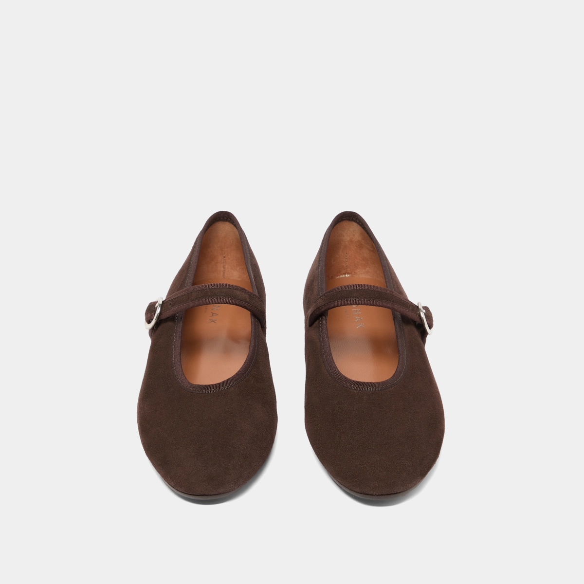 Ballet flats with straps and buckles in dark brown velvet | DEESSE