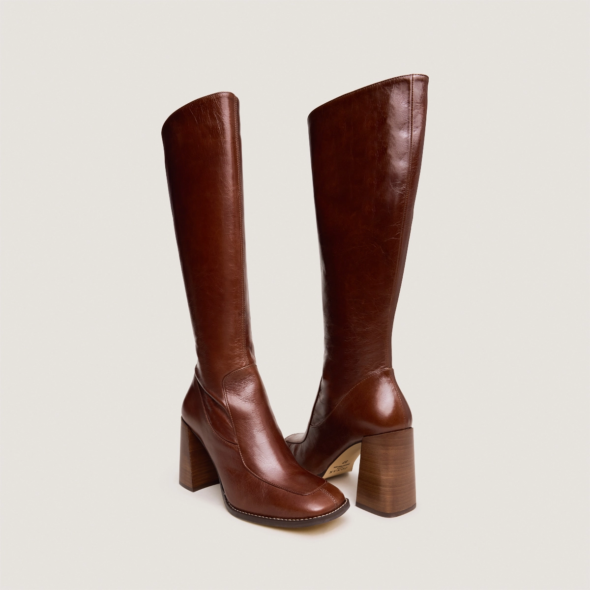 High boots with square toes in brown leather calf size m | VAUBANE