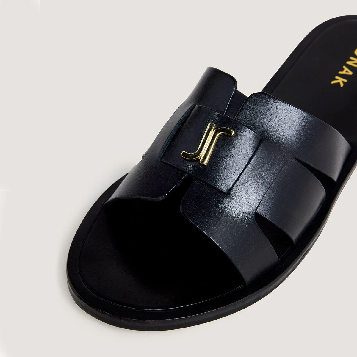 Sandals with monogram in black leather | WEIL