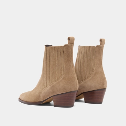 Boots with small bevelled heels and elastics in taupe suede | bailey