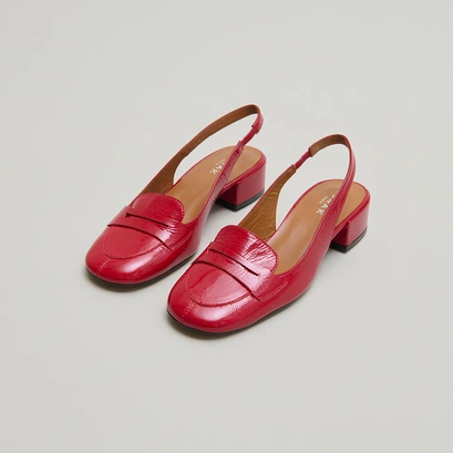 Flap slingbacks red