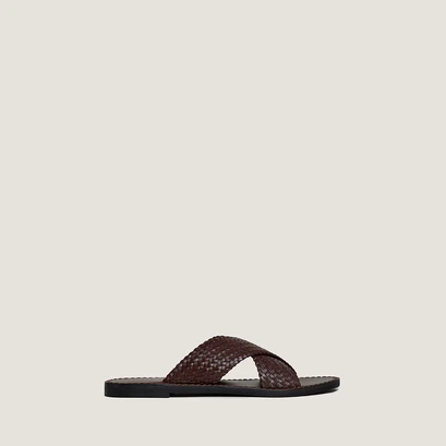 Plagettes with wide criss-cross straps in dark brown leather | witch